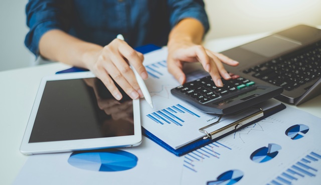 Comment gérer son budget quand on est freelance ? - Heyme